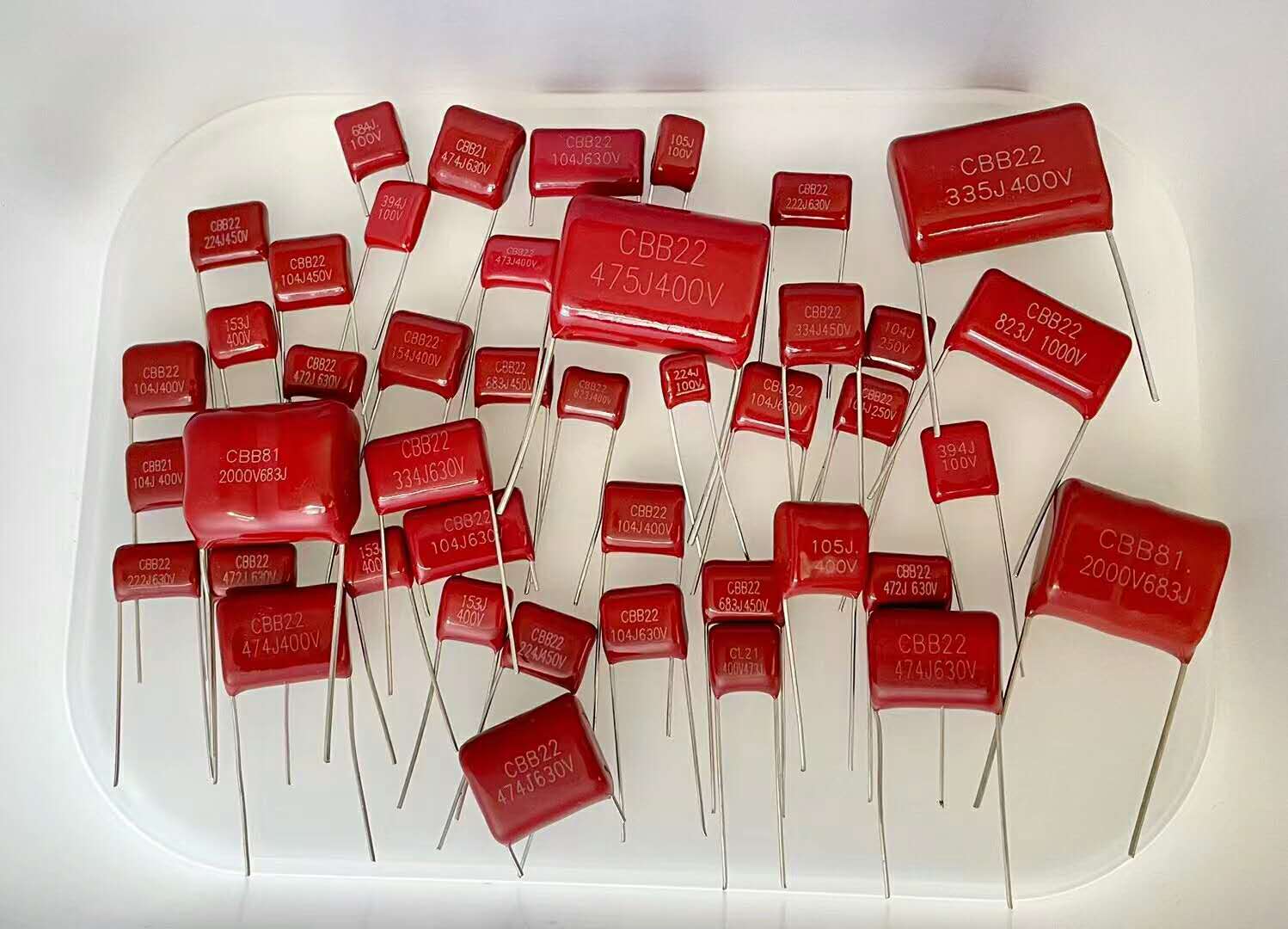 在高溫和潮濕環(huán)境中，如何延長CBB電容壽命？