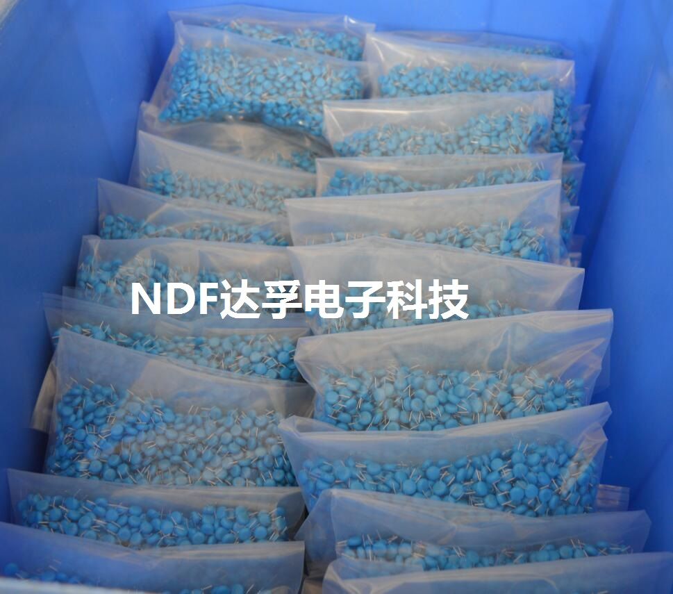 什么是高壓瓷片電容器？